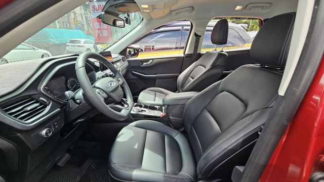 KUGA  第6張相片