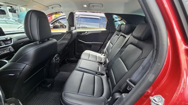 KUGA  第7張相片
