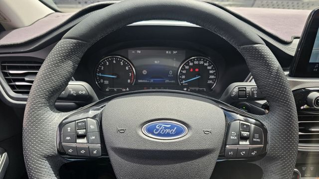KUGA  第16張相片