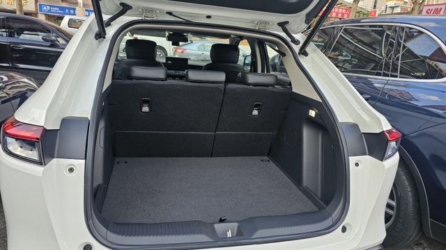 HR-V  第8張相片