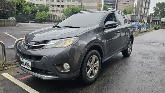 RAV4  第2張相片
