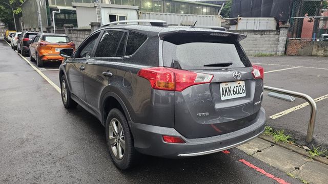 RAV4  第3張相片