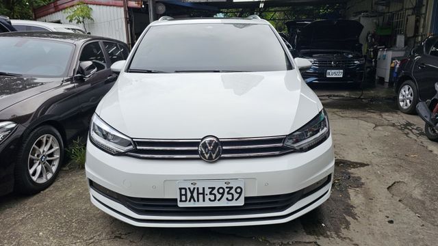 TOURAN  第1張相片