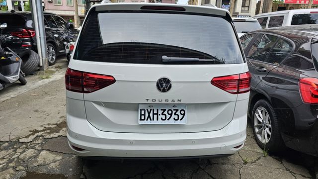 TOURAN  第5張相片