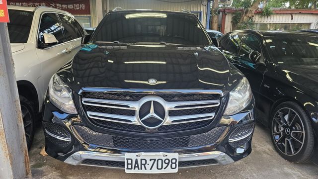 GLE-CLASS  第1張相片