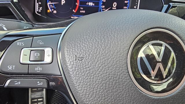 TOURAN  第14張相片