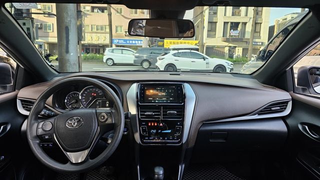 YARIS  第8張相片