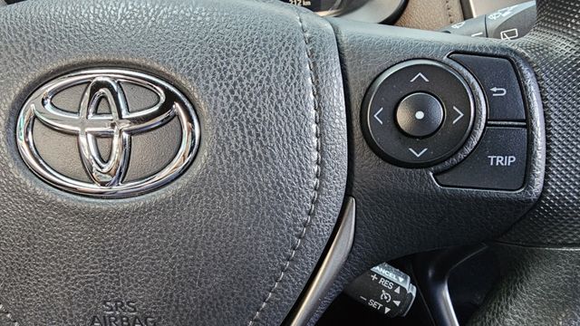 YARIS  第13張相片