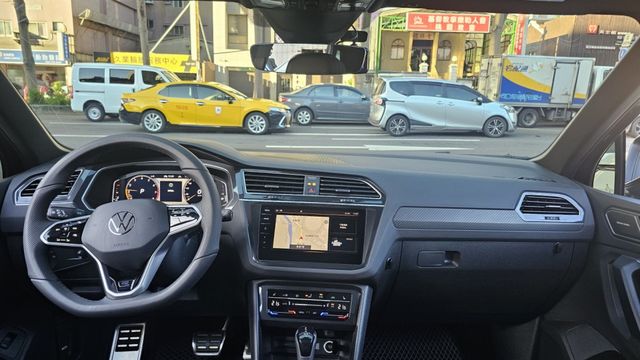TIGUAN  第9張相片