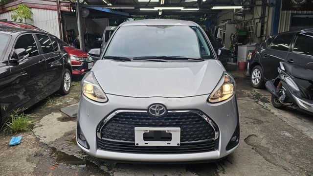 SIENTA  第1張相片