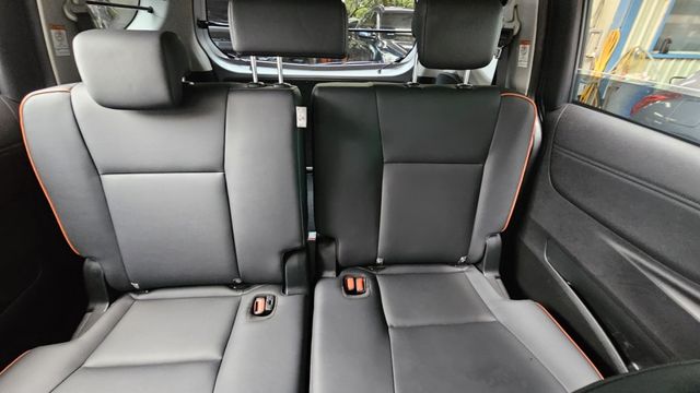 SIENTA  第17張相片