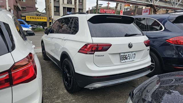 TIGUAN  第4張相片