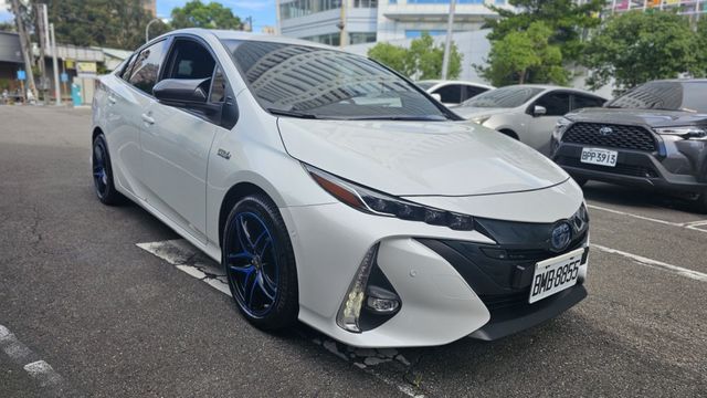 PRIUS  第3張相片