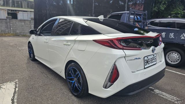 PRIUS  第6張相片