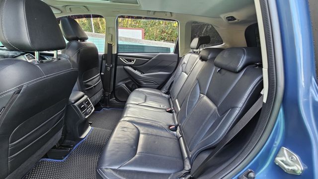 FORESTER  第8張相片