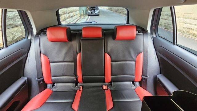 GOLF VII  第16張相片