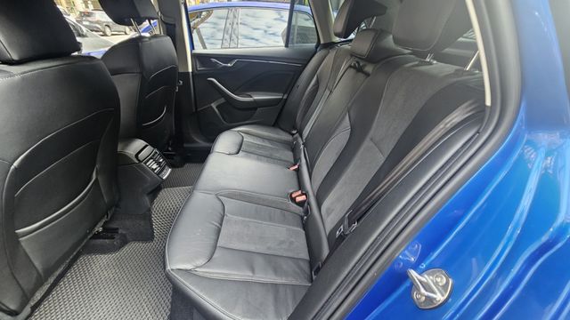 KAMIQ  第7張相片