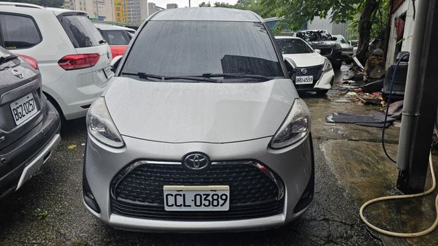 SIENTA  第1張相片