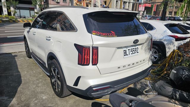SORENTO  第3張相片