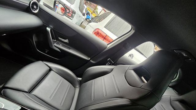 A-CLASS SEDAN V177  第15張相片