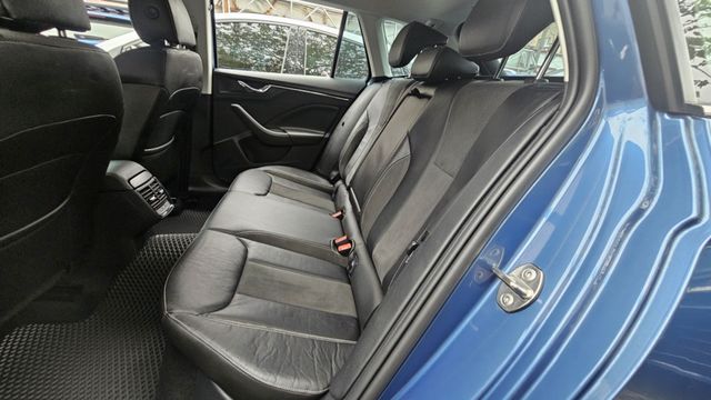 KAMIQ  第6張相片