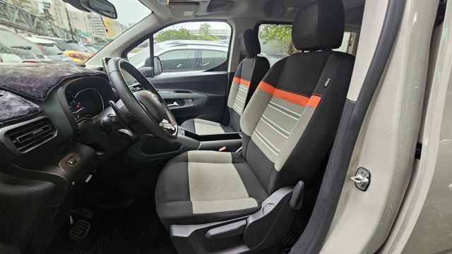 BERLINGO  第7張相片