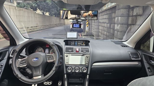 FORESTER  第9張相片