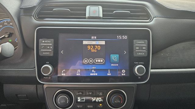 LEAF  第16張相片