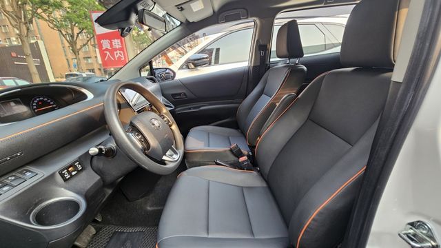 SIENTA  第6張相片