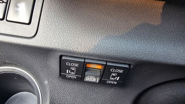 SIENTA  第10張相片