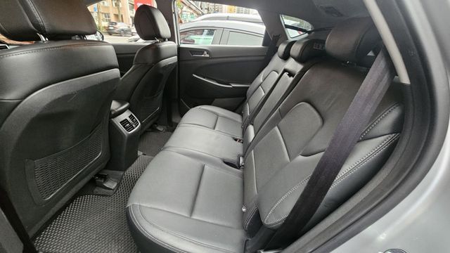 TUCSON  第7張相片