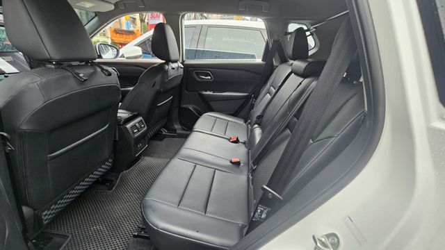 X-TRAIL  第7張相片