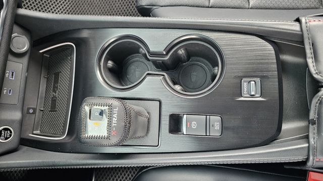 X-TRAIL  第17張相片