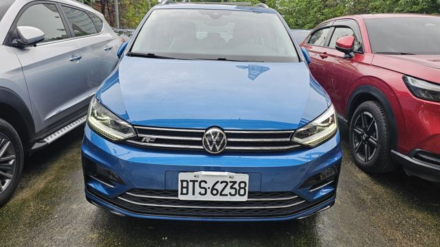 TOURAN  第1張相片