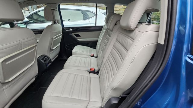 TOURAN  第7張相片