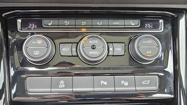 TOURAN  第14張相片