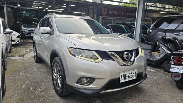X-TRAIL  第3張相片