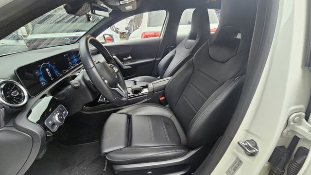 A-CLASS SEDAN V177  第5張相片