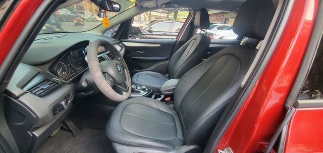 2 SERIES ACTIVE TOURER  第5張相片