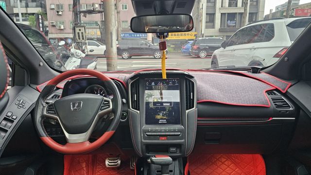 U6 GT  第10張相片
