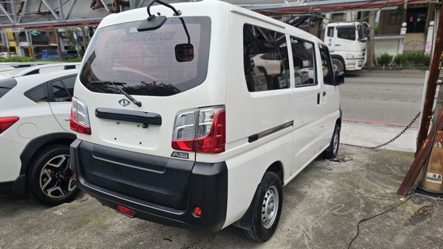 VERYCA A180廂車  第4張相片
