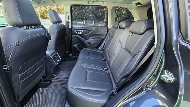 FORESTER  第10張相片