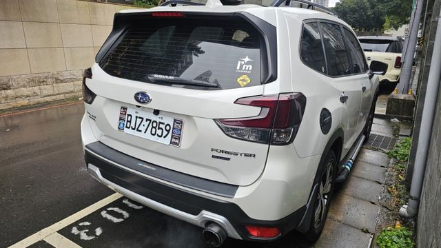 FORESTER  第5張相片