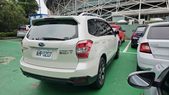 FORESTER  第5張相片