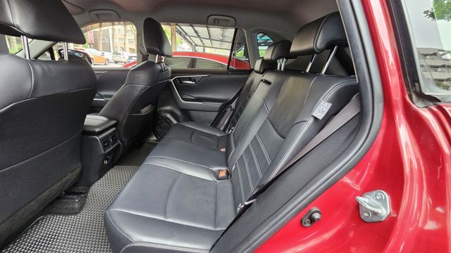 RAV4  第6張相片