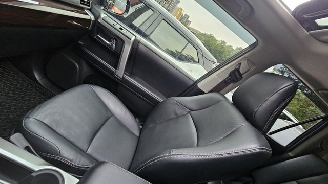 4RUNNER  第18張相片