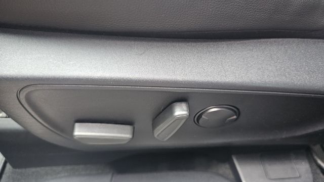 KUGA  第1張相片
