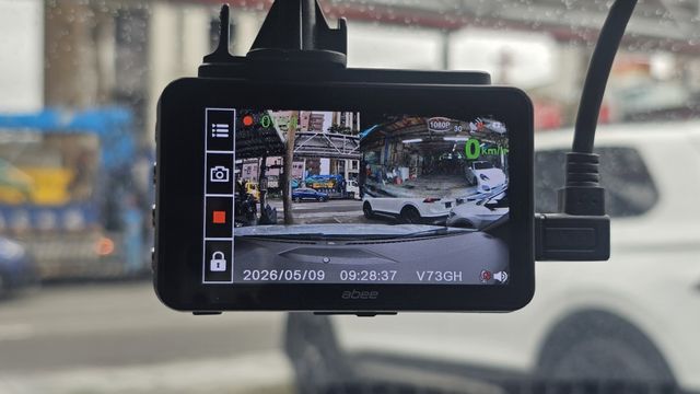 KUGA  第7張相片