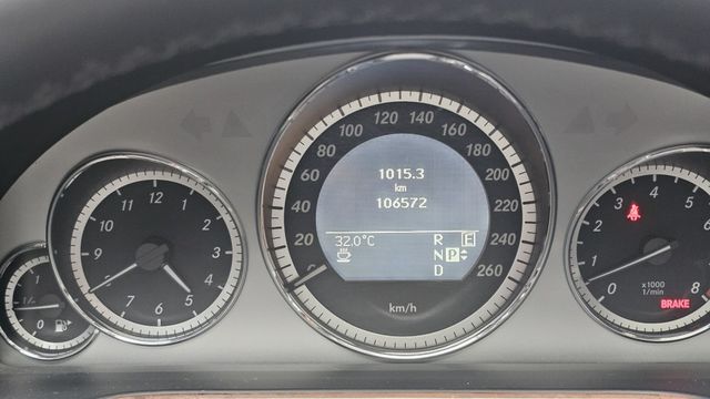 E-CLASS W212  第11張相片