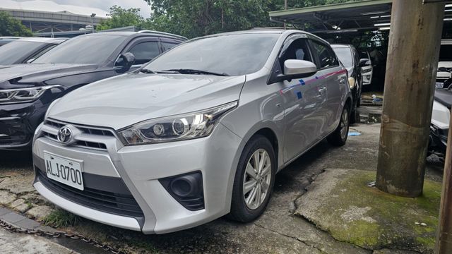 YARIS  第2張相片